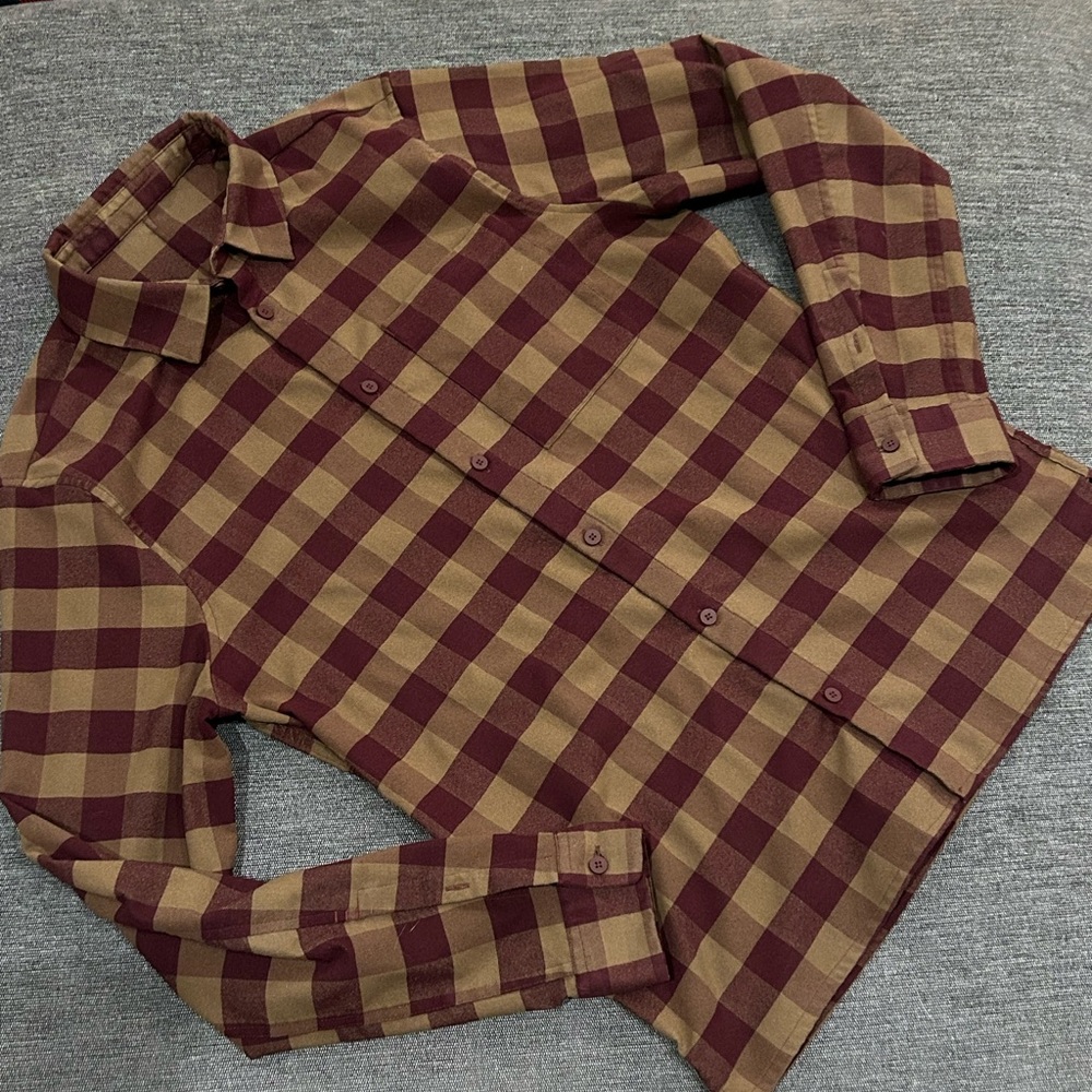 Lululemon | Masons Peak Flannel